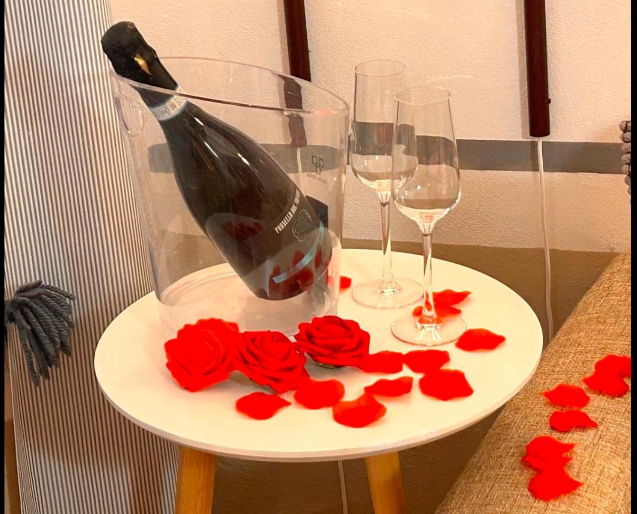 Compagnia Del Mare, Cinque Terre Full Apt X 2, Centro Storico,5 Minuti Dal Mare! 리오마기오레 외부 사진